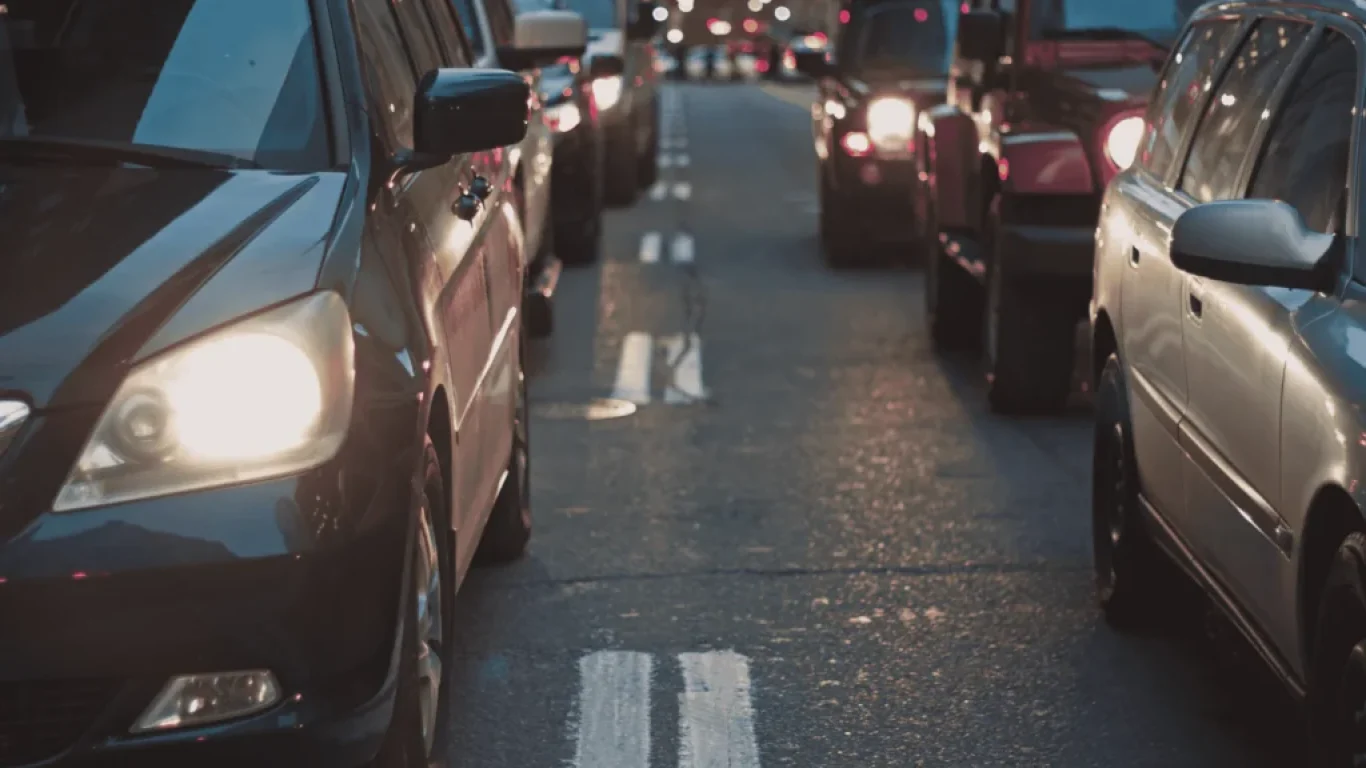 How to know you are selecting the correct car on FIXXR?